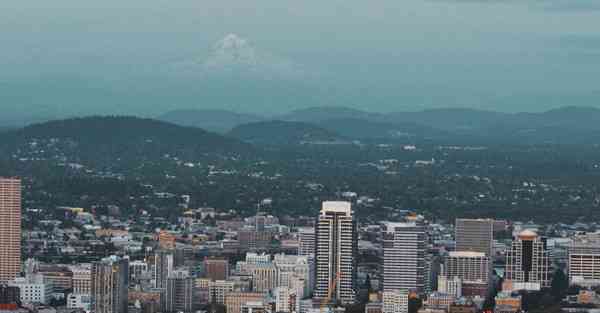 2020年农历五月二十出生的男孩阳刚大气的名字精选